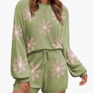 Floral Knit Lounge Set in Green
